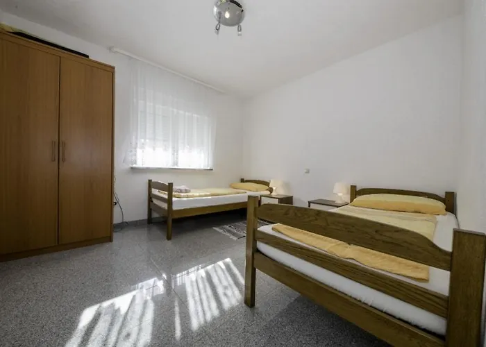 In With Terrace, Air Conditioning, Wi-fi, Dishwasher * לופאר