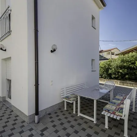 In With Terrace, Air Conditioning, Wi-fi, Dishwasher * Лопар