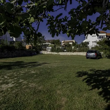 In With Terrace, Air Conditioning, Wi-fi, Dishwasher アパート