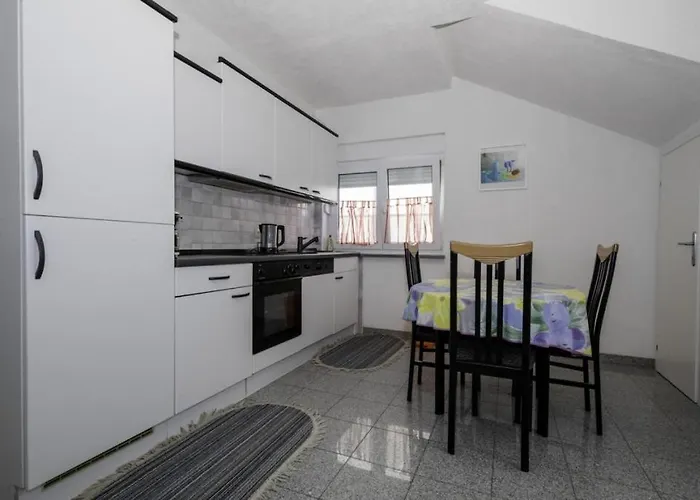 In With Terrace, Air Conditioning, Wi-fi, Dishwasher Apartment *